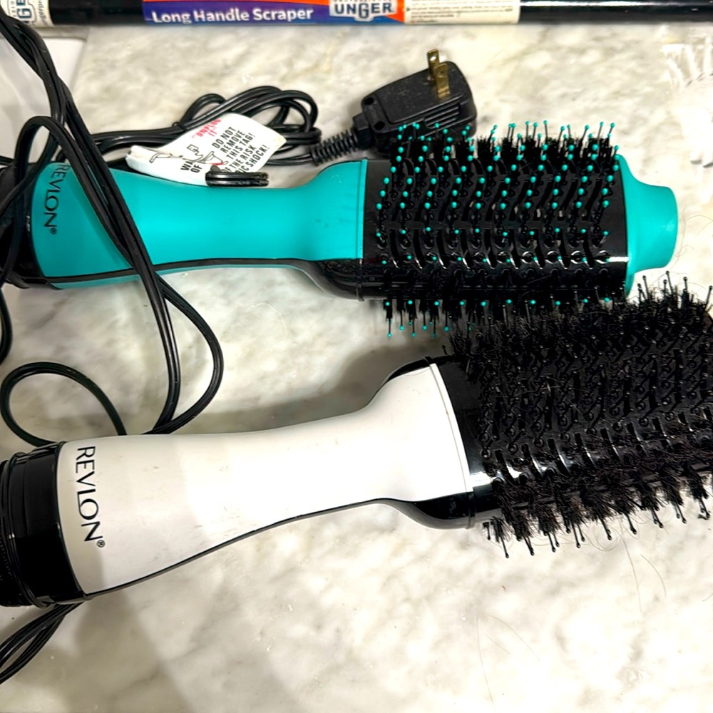 Revlon Electric hairbrushes x2